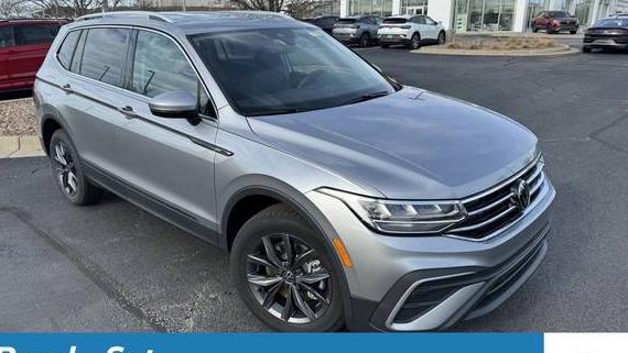 VOLKSWAGEN TIGUAN 4MOTION 2024 3VV2B7AXXRM011929 image